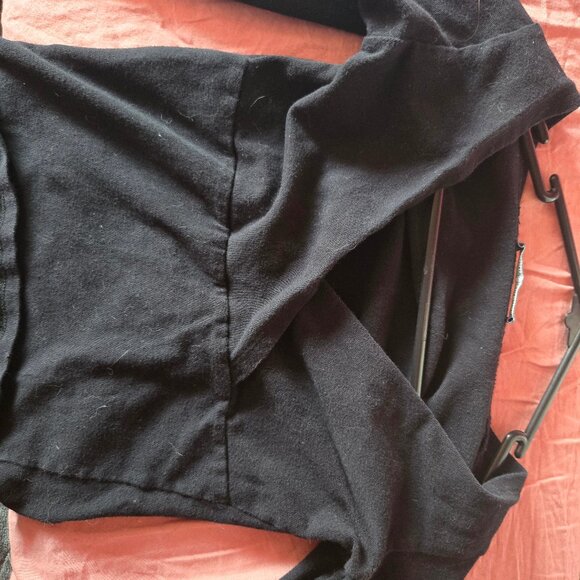 brandy melville wrap top - Picture 2 of 2